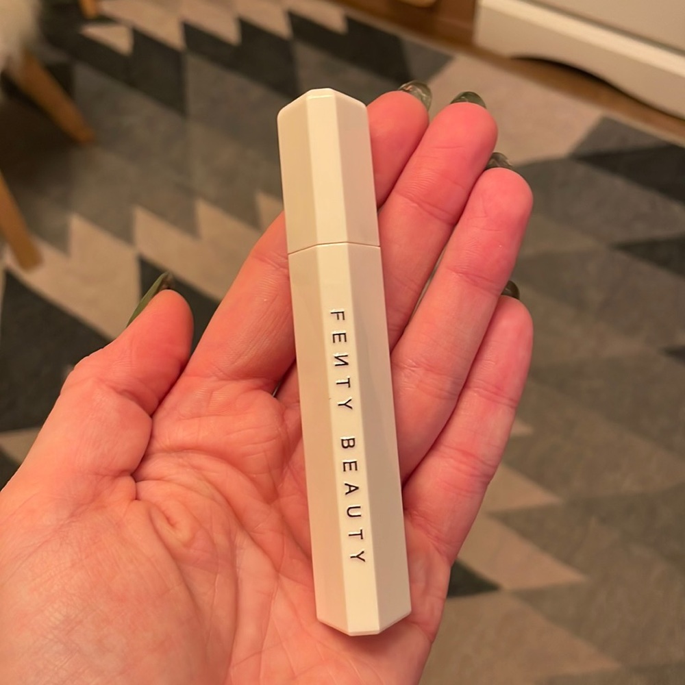 Fenty Beauty poutsicle zesty bestie